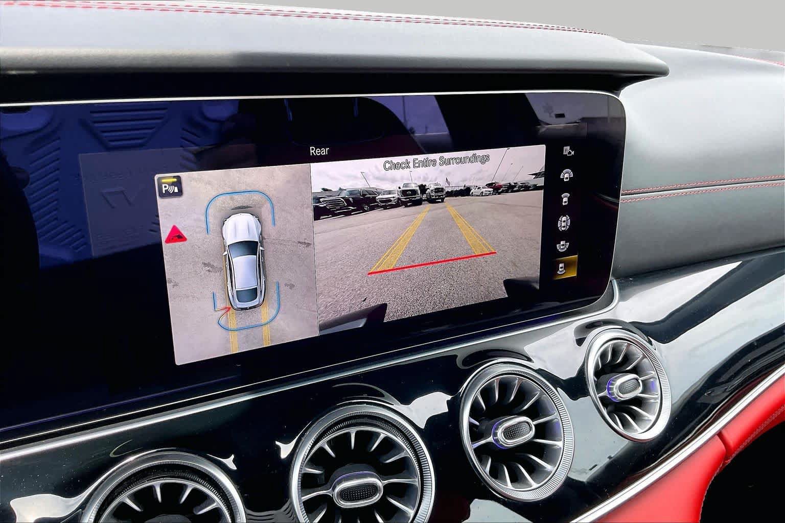 Used 2022 Mercedes-Benz AMG GT 43 image 27