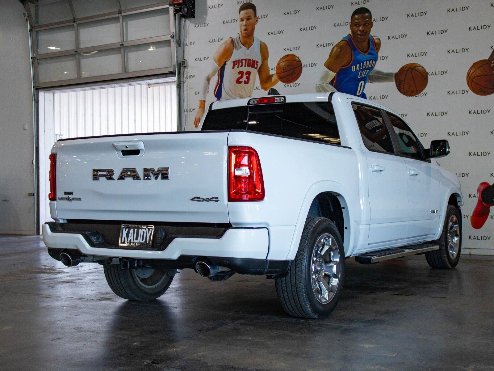 Used 2025 RAM 1500 Lone Star AWD/4WD image 24