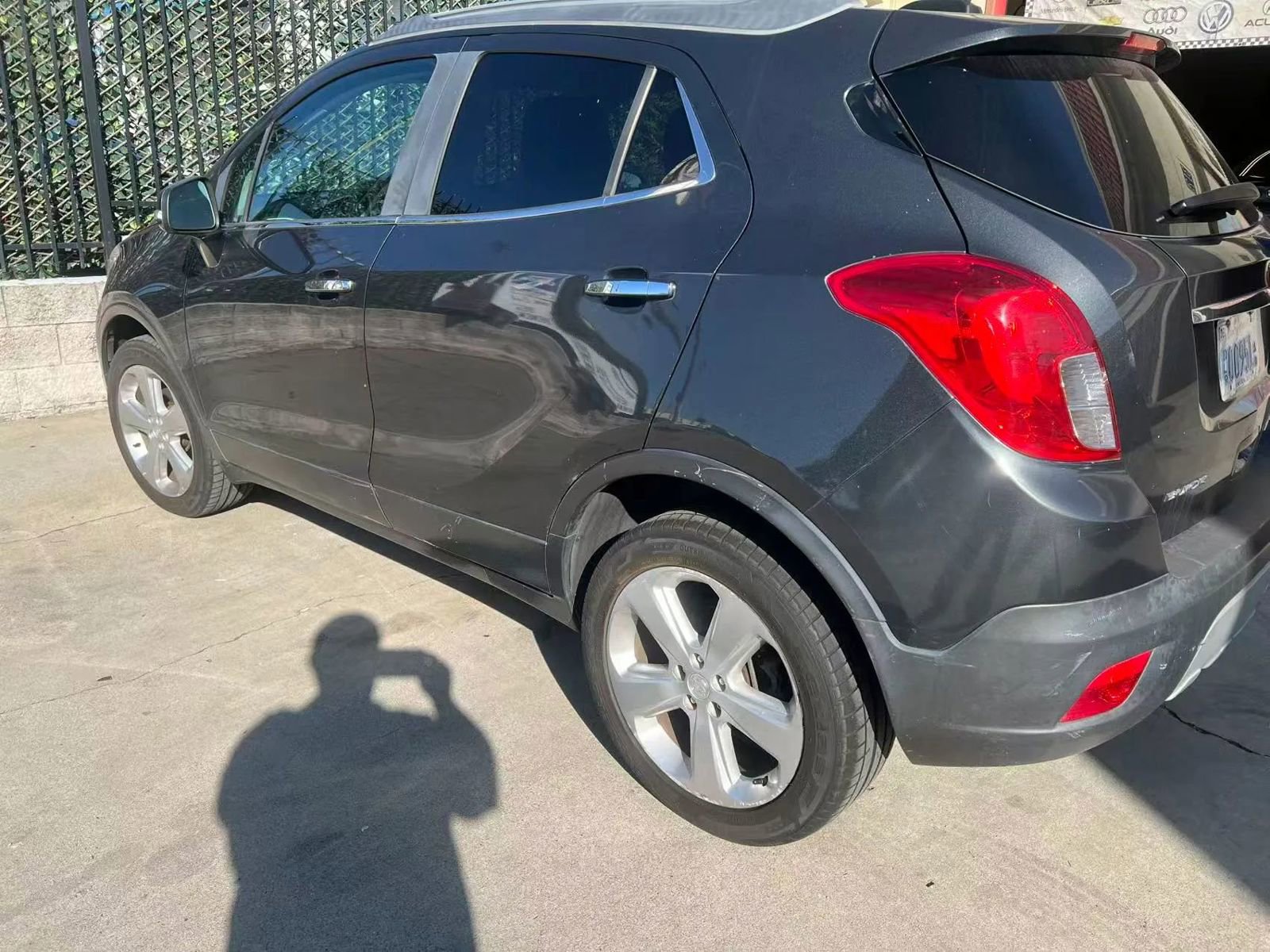 Used 2016 Buick Encore FWD image 3