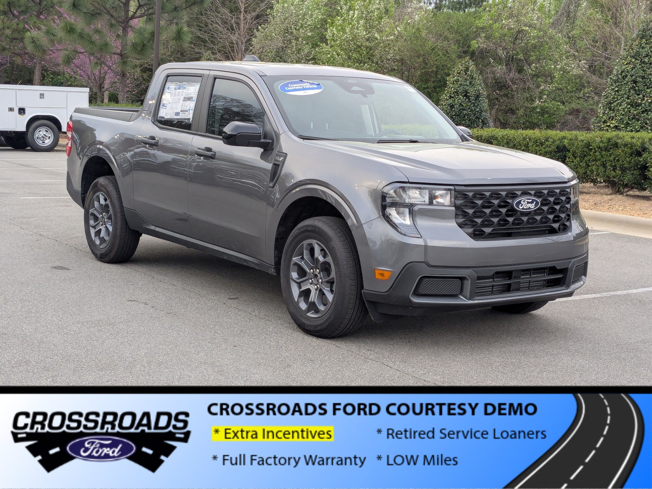 New 2026 Ford Maverick XLT w/ XLT Luxury Package AWD/4WD image 2