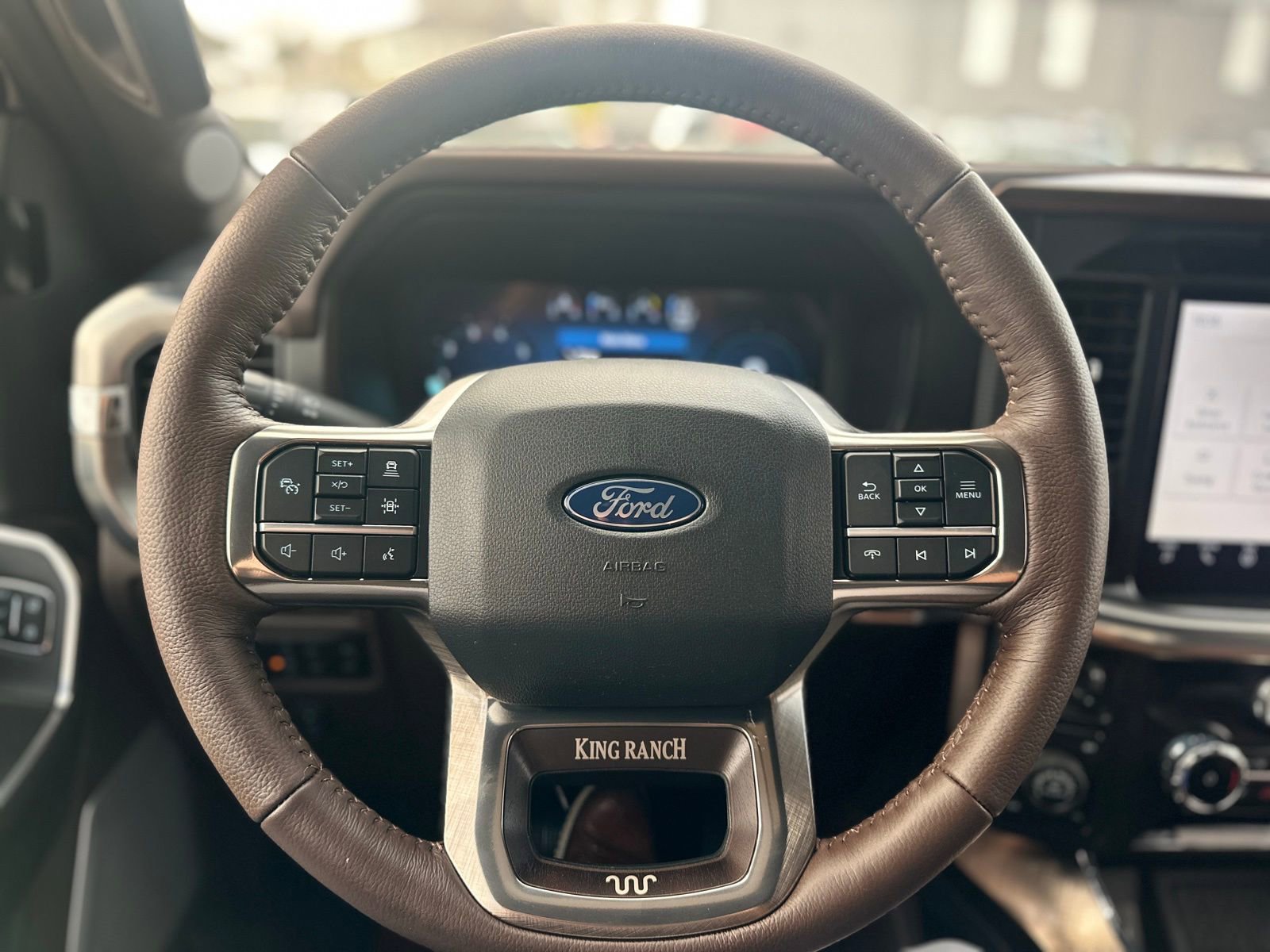 New 2025 Ford F150 King Ranch w/ FX4 Off-Road Package image 4