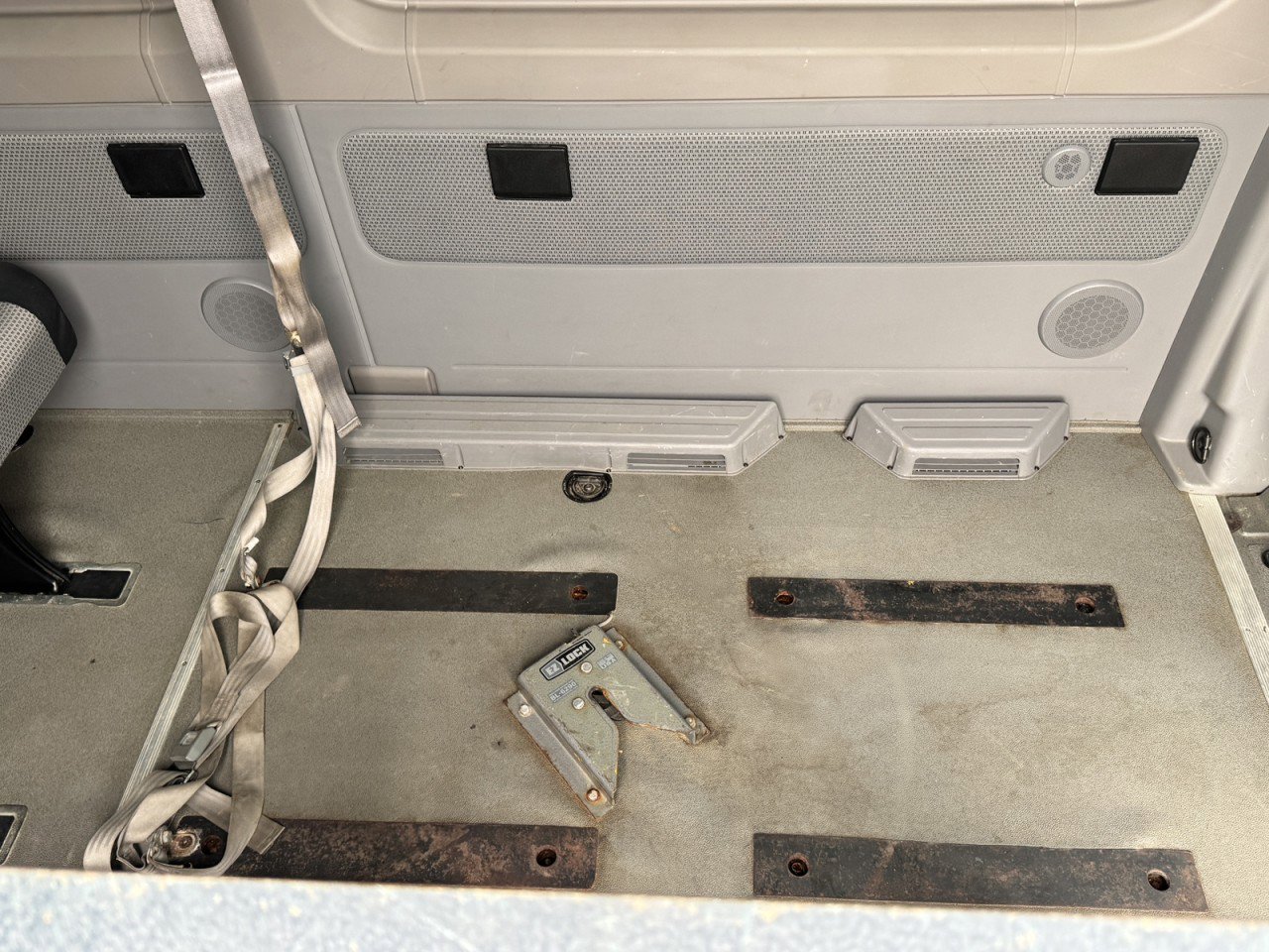 Used 2008 Dodge Sprinter 2500 w/ Rear Heater Group III image 12