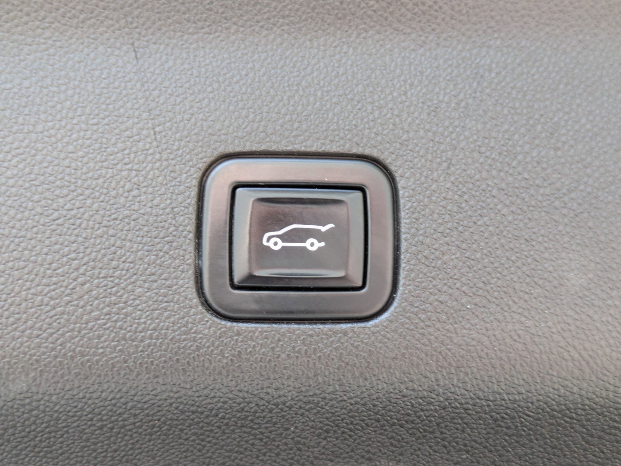 Used 2021 Chevrolet Tahoe LT AWD/4WD image 34