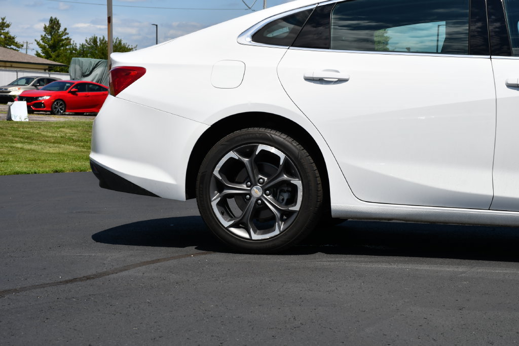 Used 2023 Chevrolet Malibu LT FWD image 10