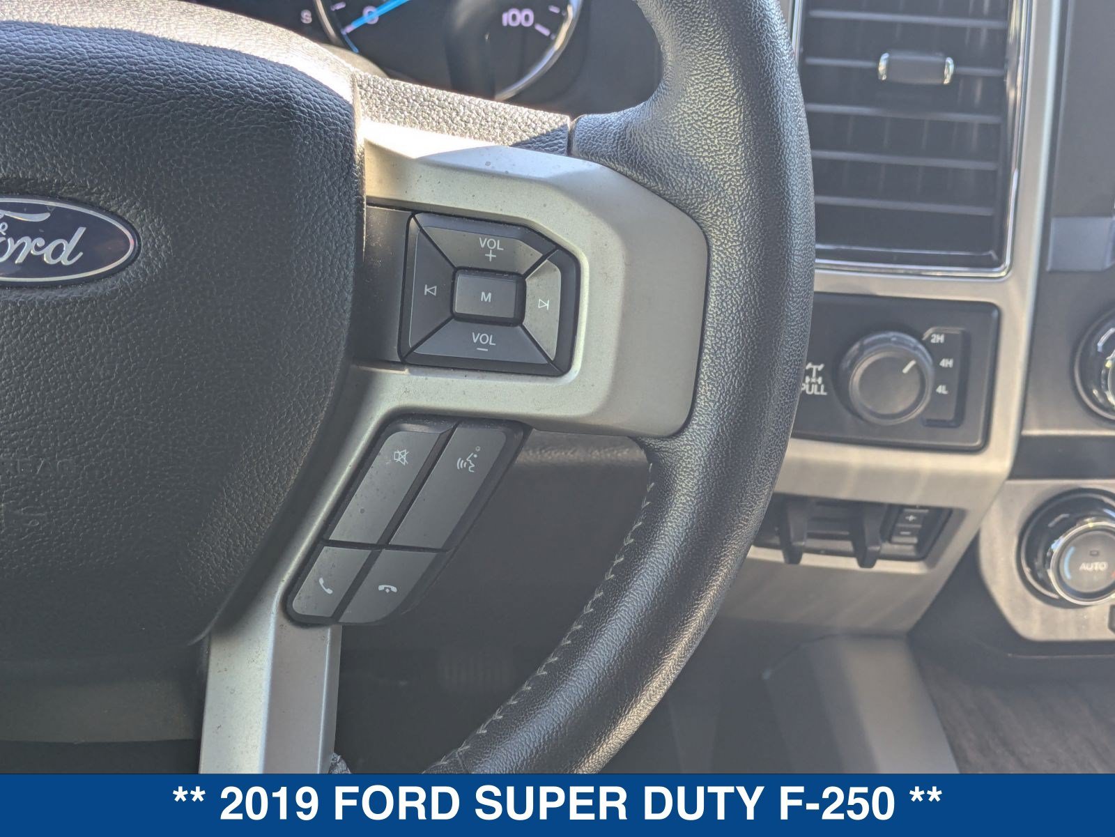Used 2019 Ford F250 Lariat w/ Lariat Ultimate Package AWD/4WD image 24