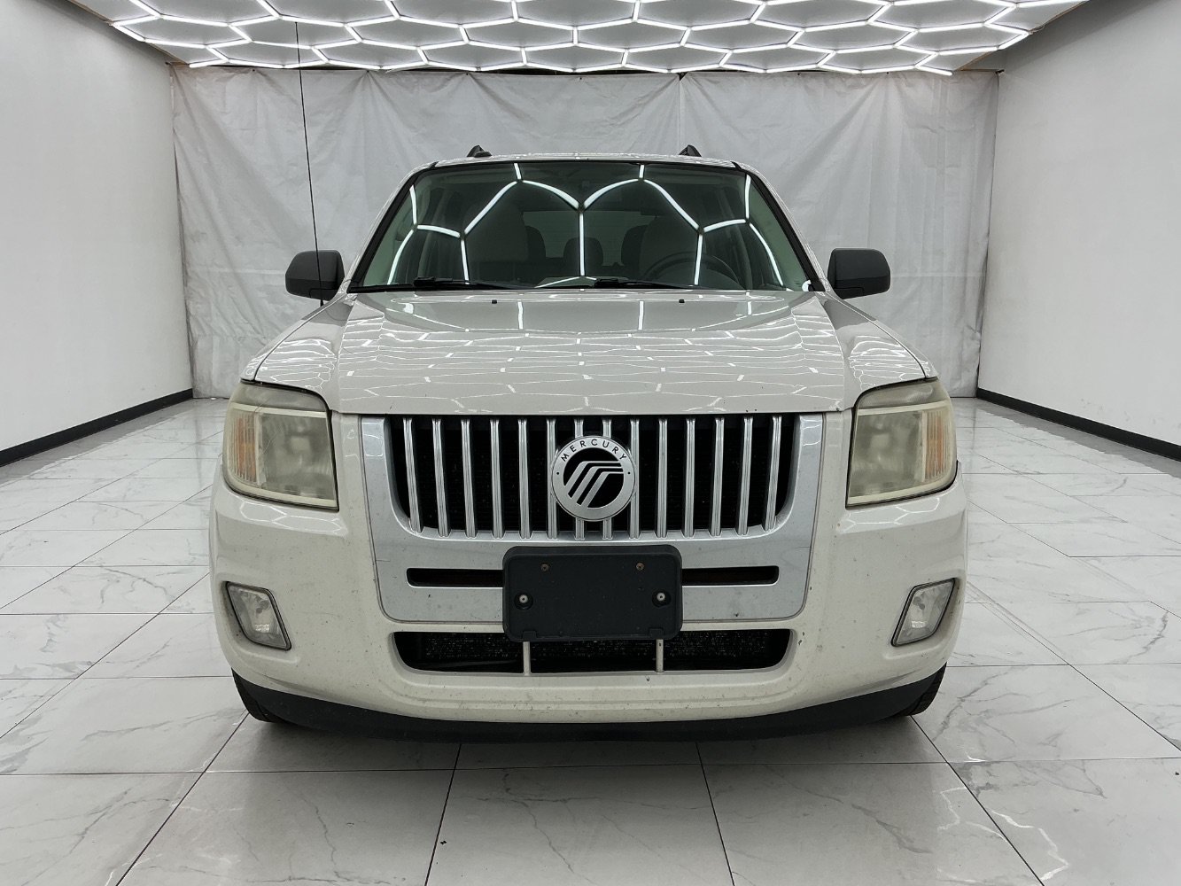 Used 2010 Mercury Mariner 2WD image 5