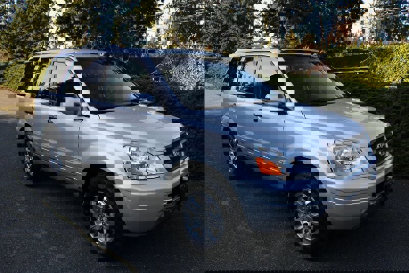 Used 2005 Honda Pilot EX-L image 2