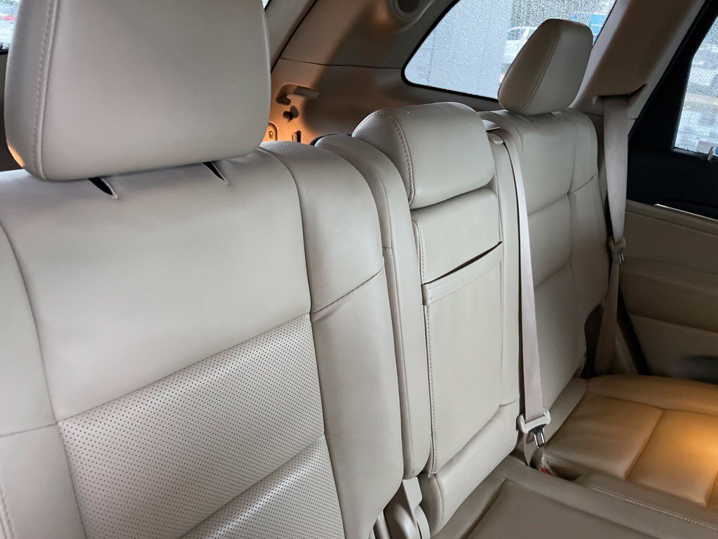 Used 2019 Jeep Grand Cherokee Limited w/ Luxury Group II AWD/4WD image 15