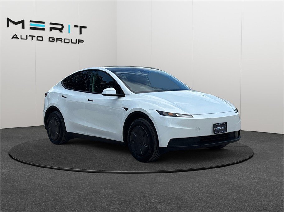 Used 2026 Tesla Model Y 2WD