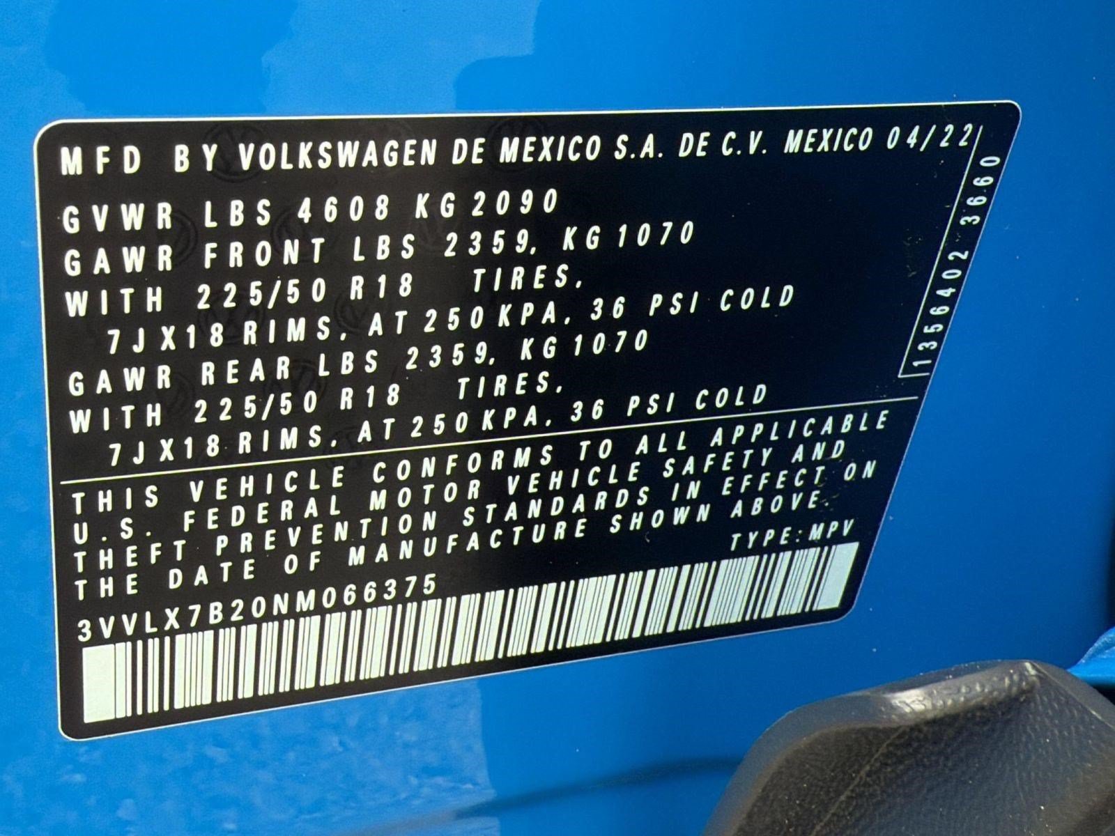 Certified 2022 Volkswagen Taos SE FWD image 24