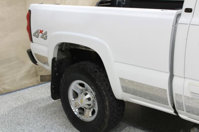 Used 2006 Chevrolet Silverado 2500 LT image 13