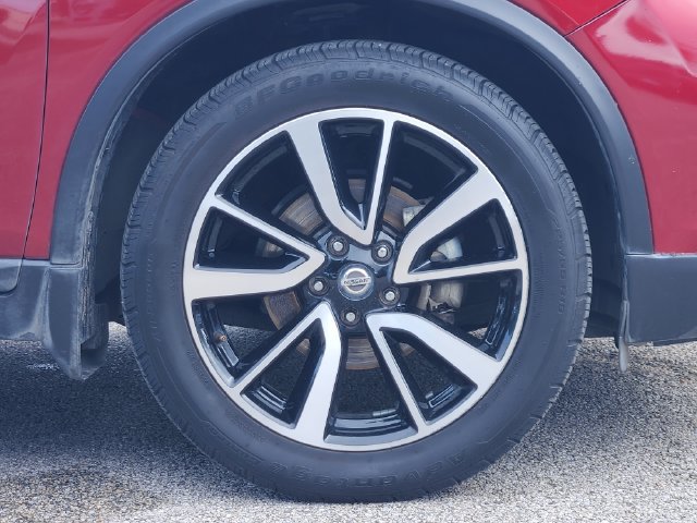 Used 2019 Nissan Rogue SL w/ Premium Package FWD image 11