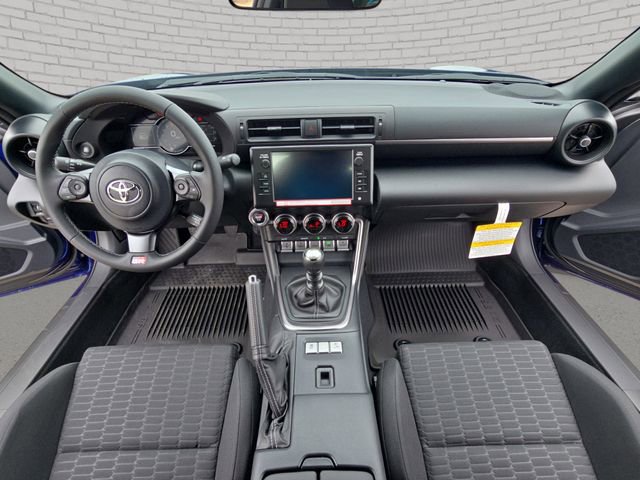 New 2026 Toyota GR86 RWD image 9