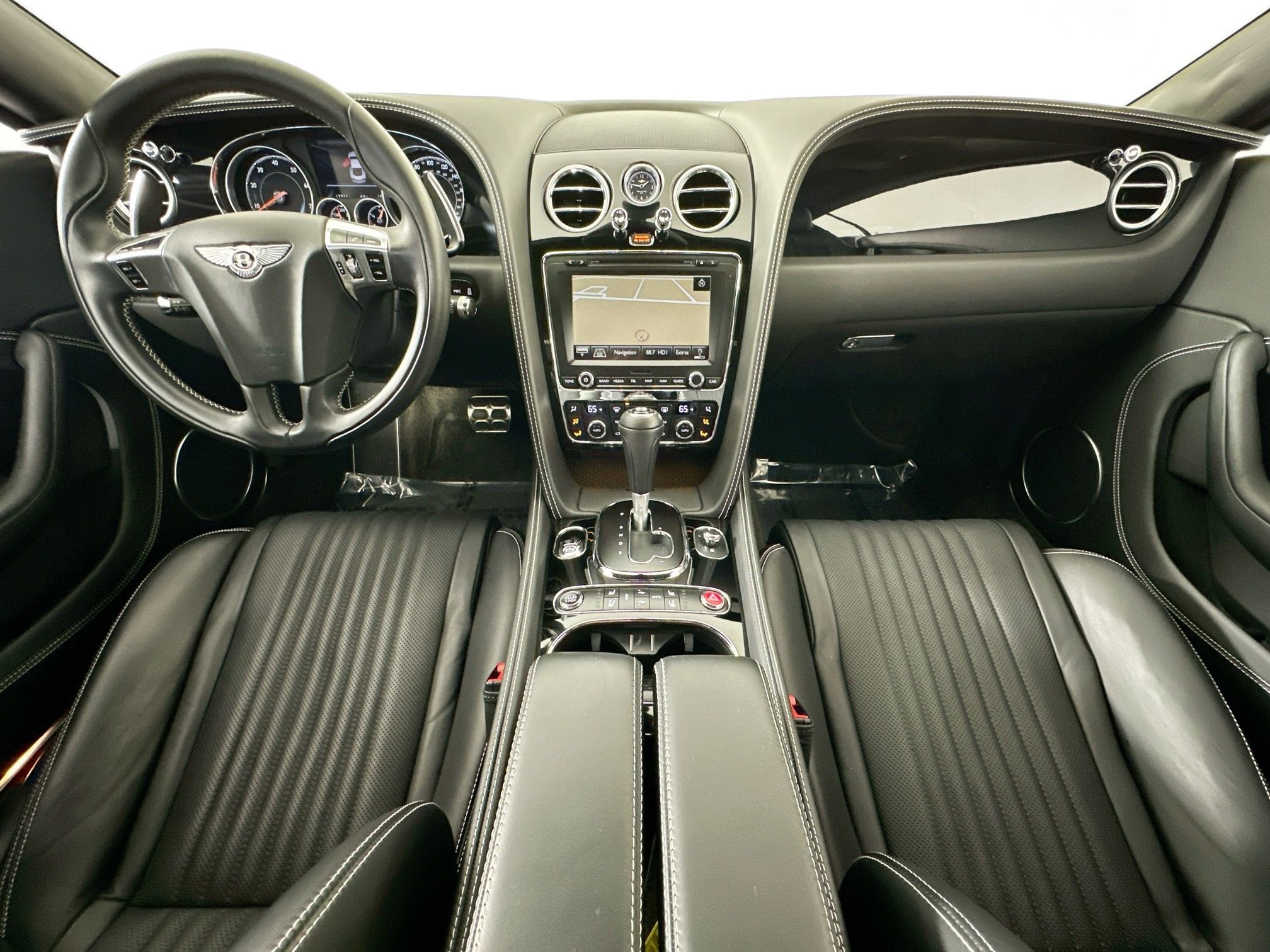 Used 2017 Bentley Continental GT image 4