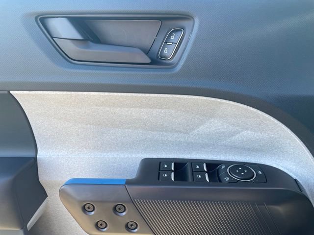 New 2026 Ford Maverick XLT image 18