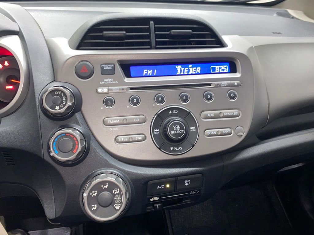 Used 2013 Honda Fit image 13