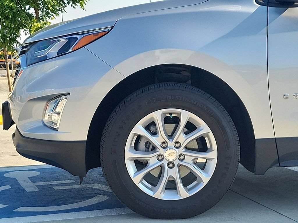 Used 2020 Chevrolet Equinox LS AWD/4WD image 38