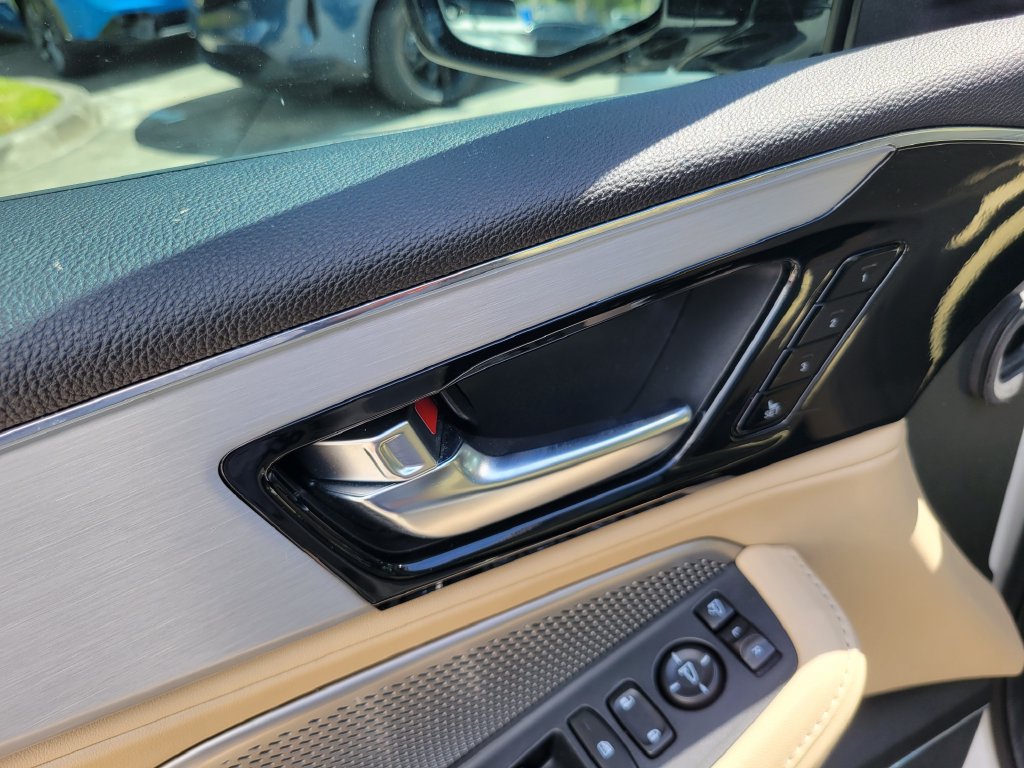 Certified 2023 Acura MDX w/ Technology Package FWD image 23