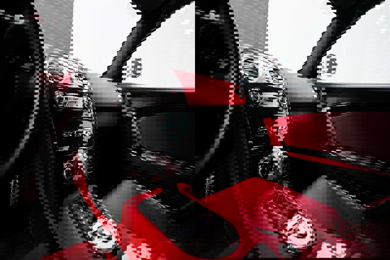 Used 2008 Mercedes-Benz SLR image 14