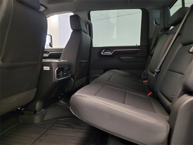New 2026 GMC Sierra 2500 SLT w/ SLT Premium Package image 5