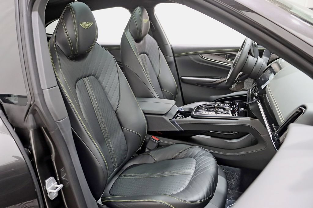 Used 2025 Aston Martin DBX 707 AWD/4WD image 41