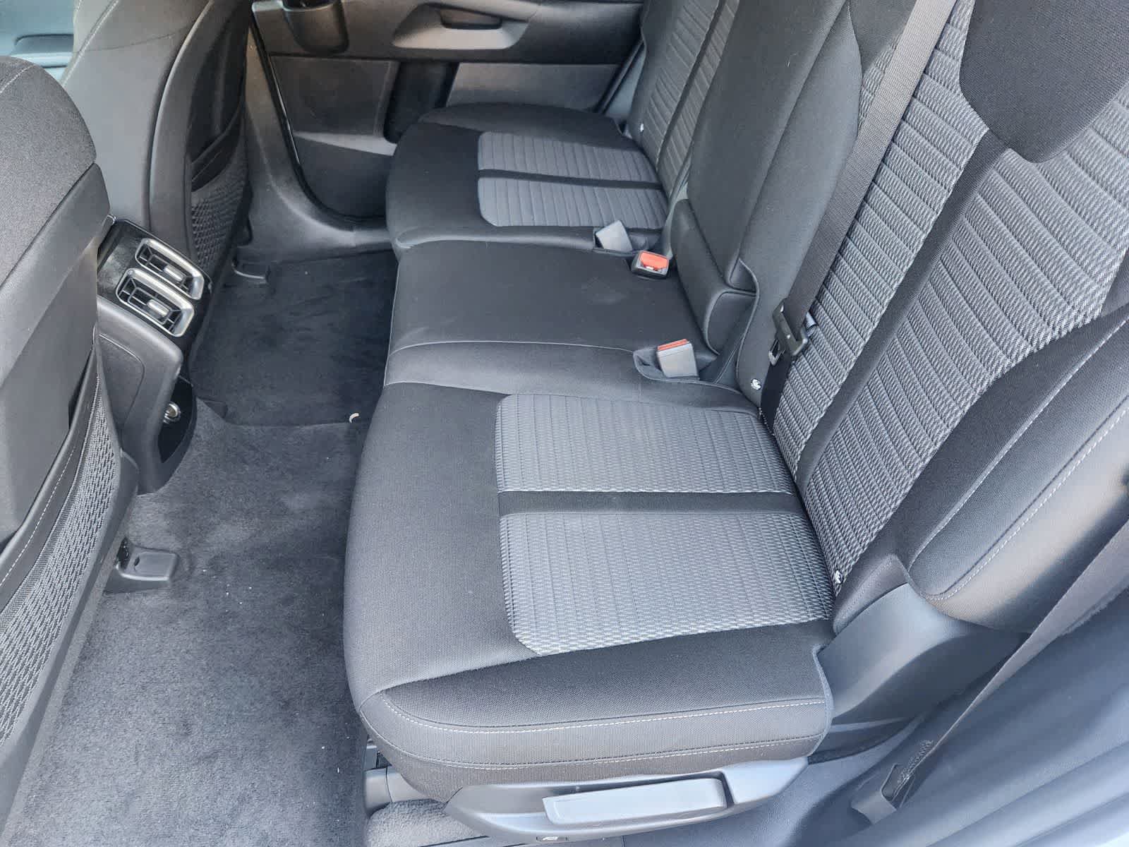New 2026 Kia Sorento LX FWD image 22