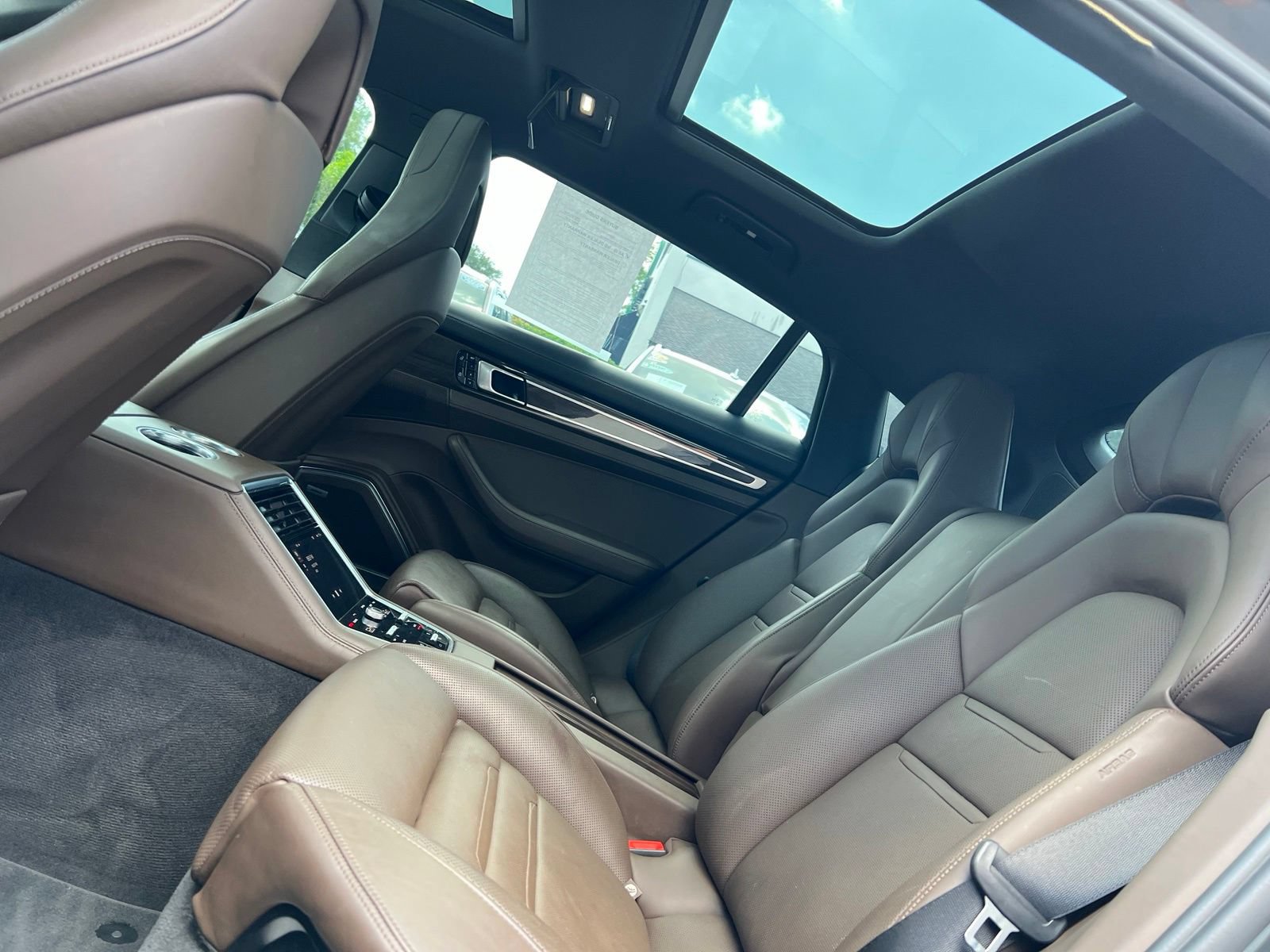 Used 2020 Porsche Panamera 4 Executive AWD/4WD image 52