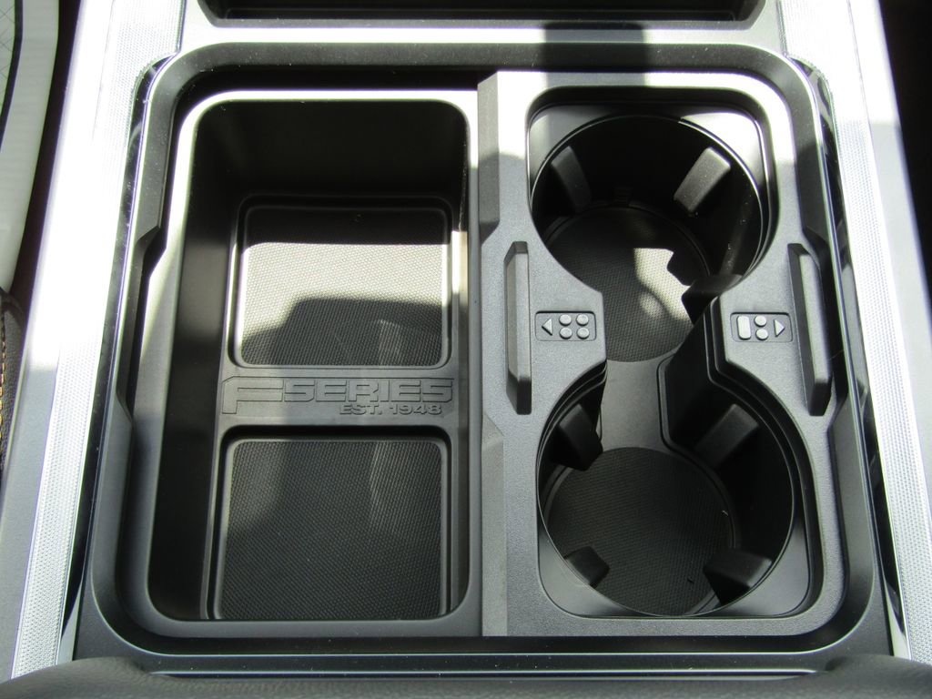 New 2025 Ford F350 Lariat w/ Lariat Ultimate Package image 32
