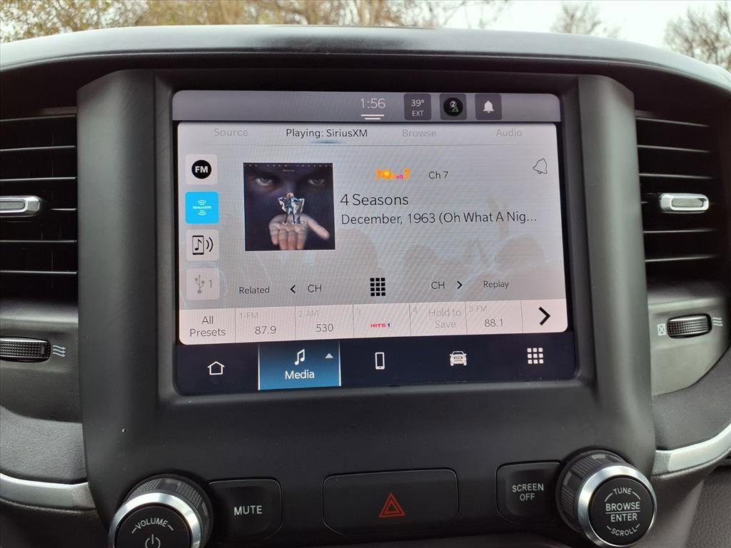 Used 2024 RAM 2500 Big Horn w/ Bed Utility Group image 6