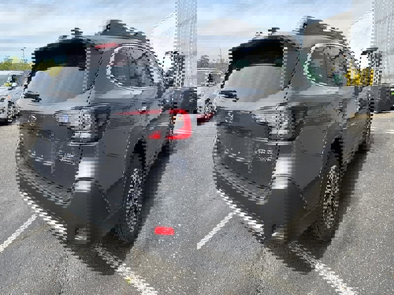 New 2025 Subaru Outback Touring XT image 5
