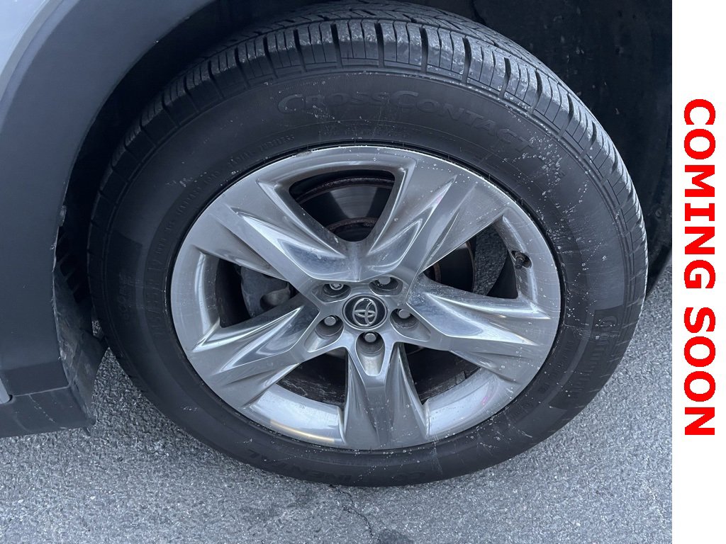 Used 2019 Toyota Highlander Limited image 3