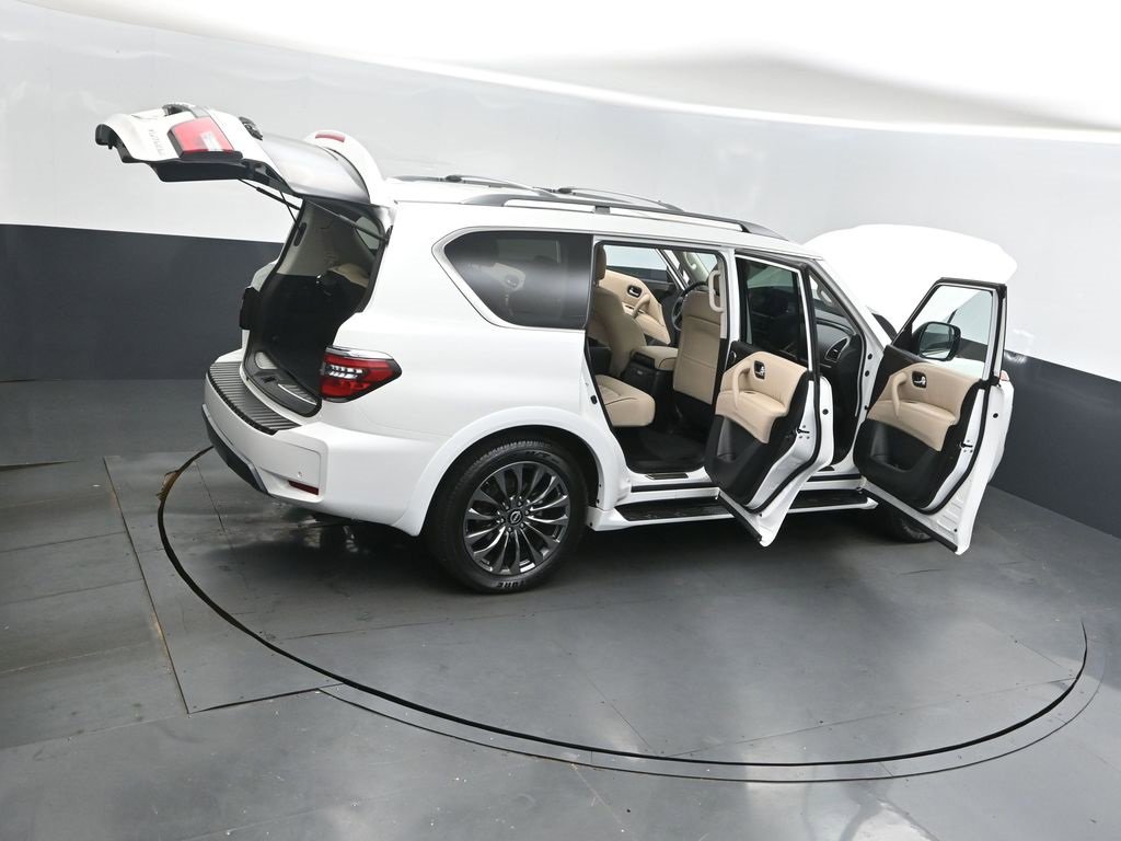 Used 2024 Nissan Armada Platinum w/ Captain's Chairs Package image 51