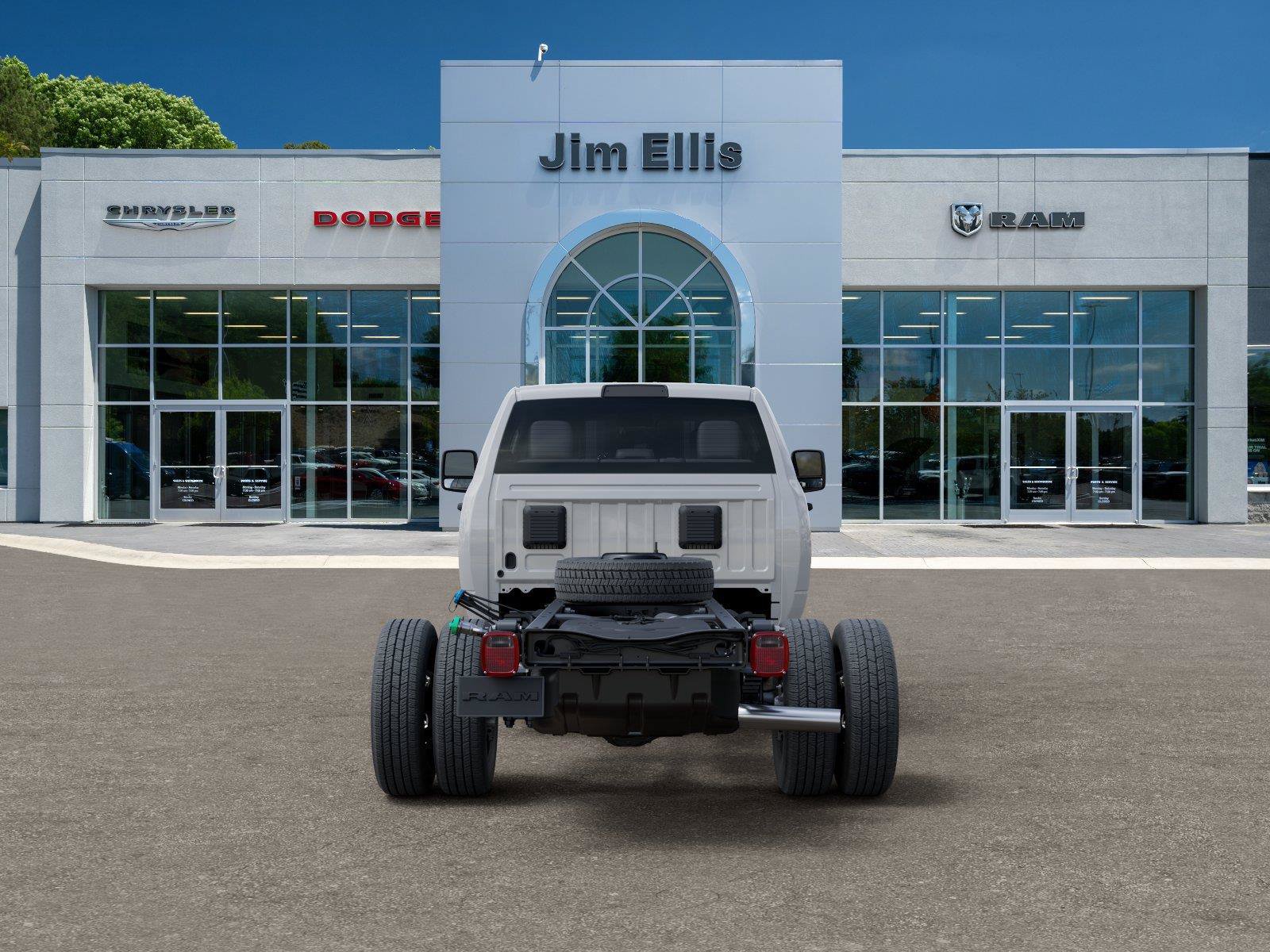 New 2026 RAM 3500 Tradesman w/ Chrome Appearance Group A AWD/4WD image 7