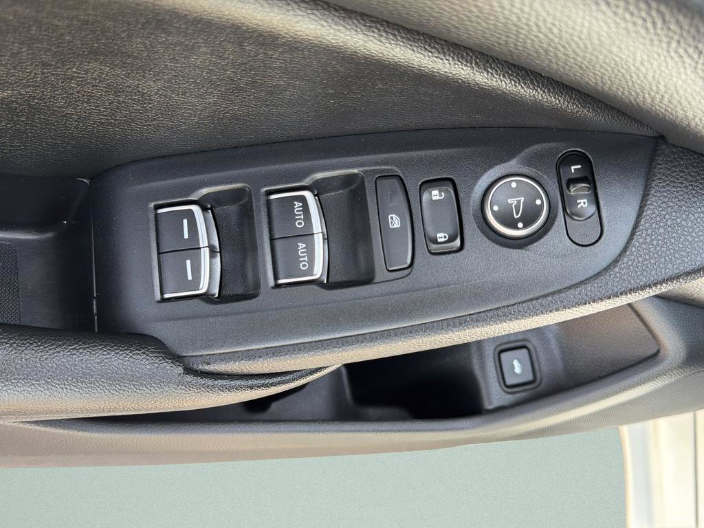 Used 2020 Honda Accord Sport image 14