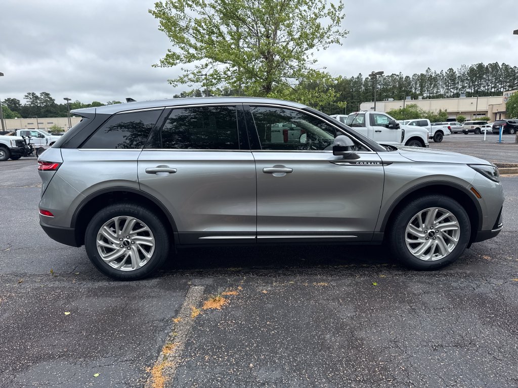 Certified 2023 Lincoln Corsair FWD image 4