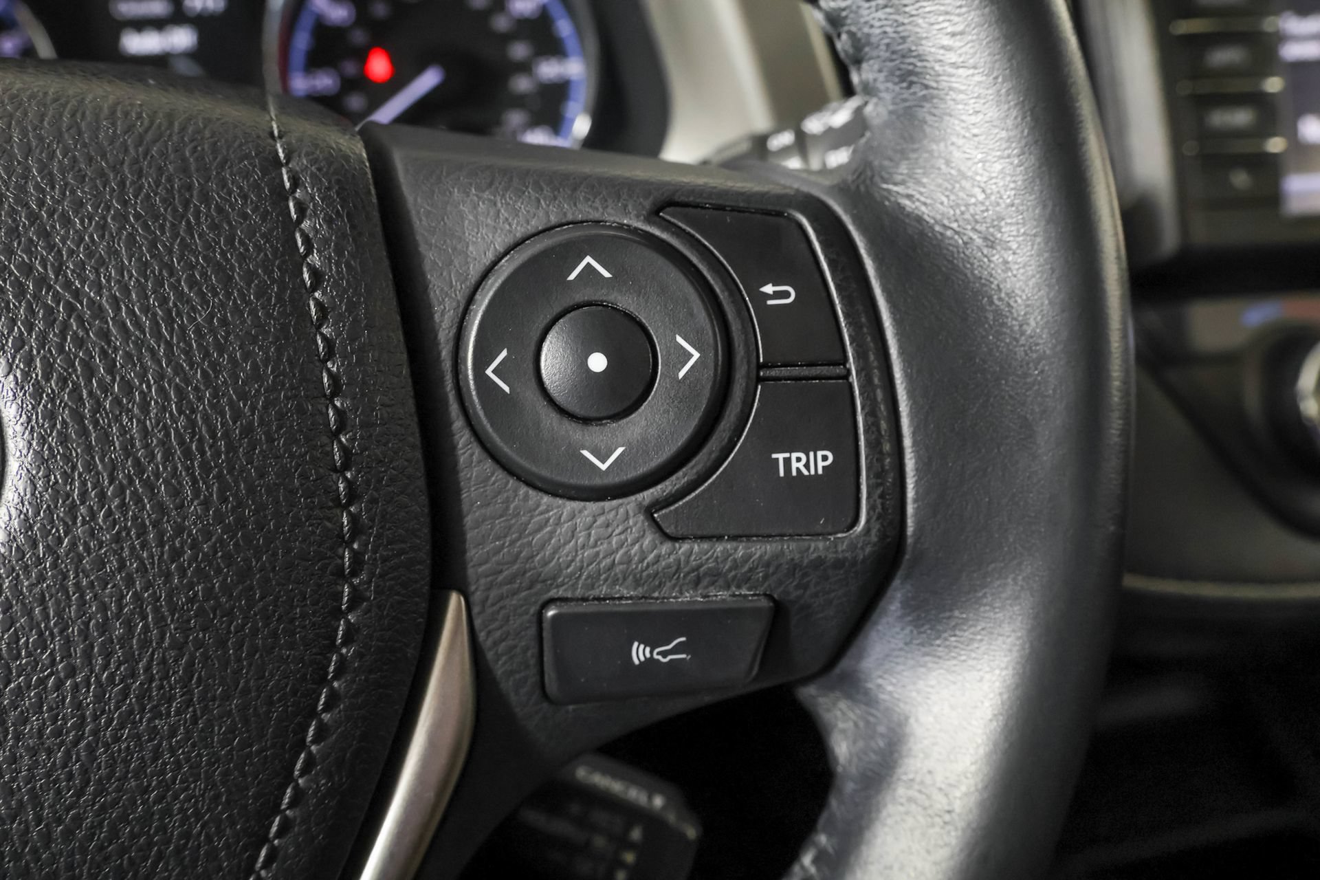 Used 2016 Toyota RAV4 XLE w/ Convenience Package AWD/4WD image 29