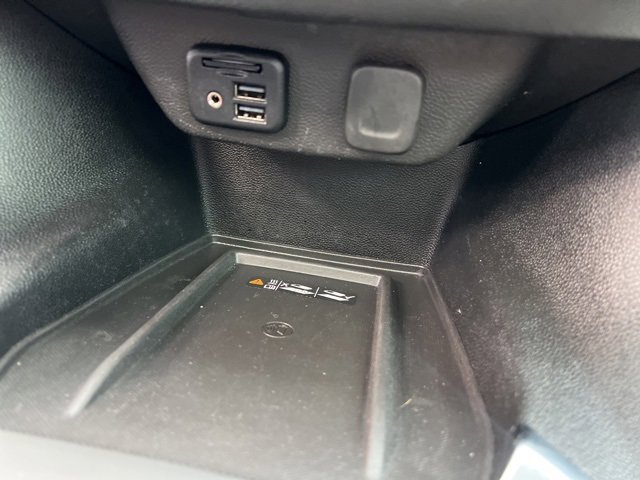 Used 2021 Chevrolet Traverse High Country image 33