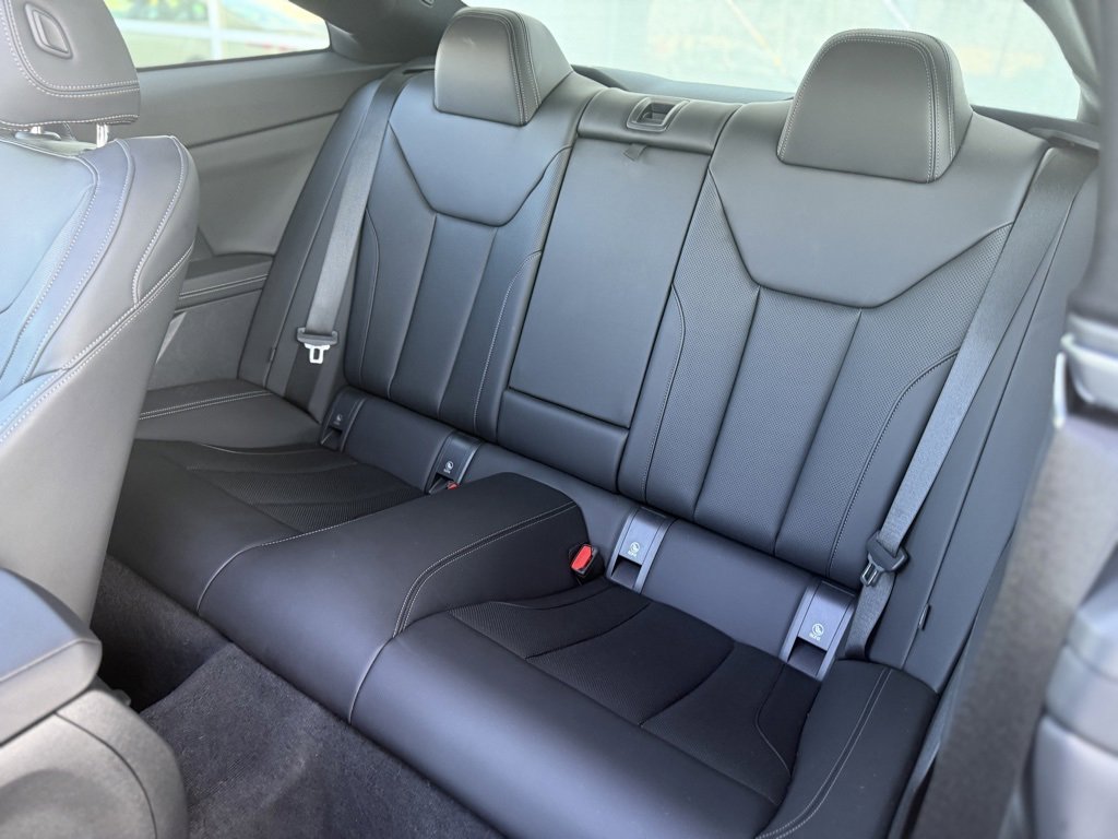 Used 2025 BMW 430i Coupe w/ Convenience Package image 12