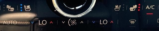 New 2026 GMC Acadia AT4 w/ Luxury Package AWD/4WD image 27