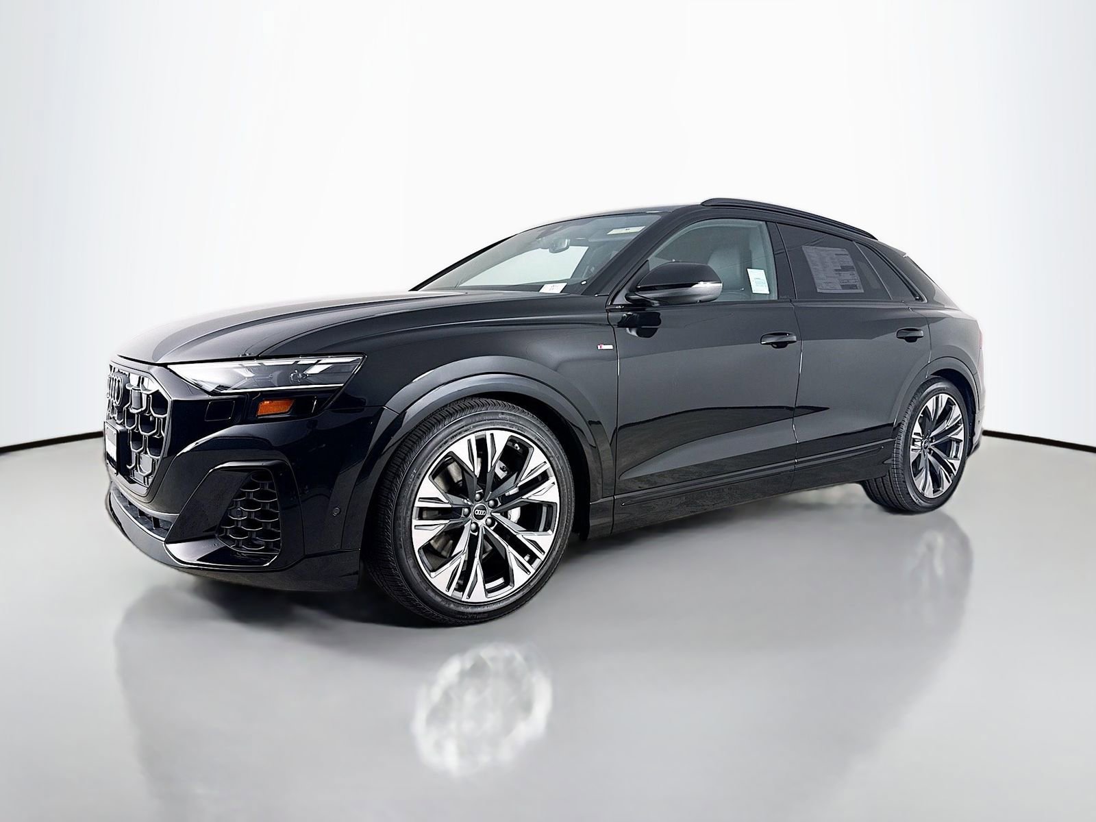 New 2026 Audi Q8 Premium Plus AWD/4WD image 3
