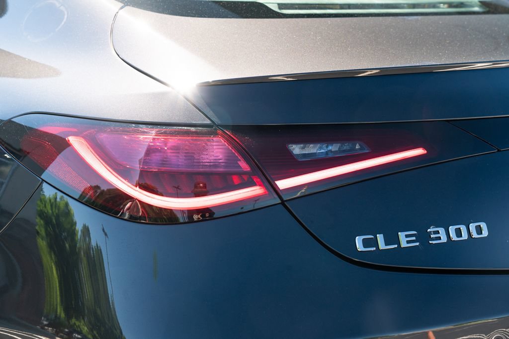 Used 2024 Mercedes-Benz CLE 300 4MATIC Coupe image 21