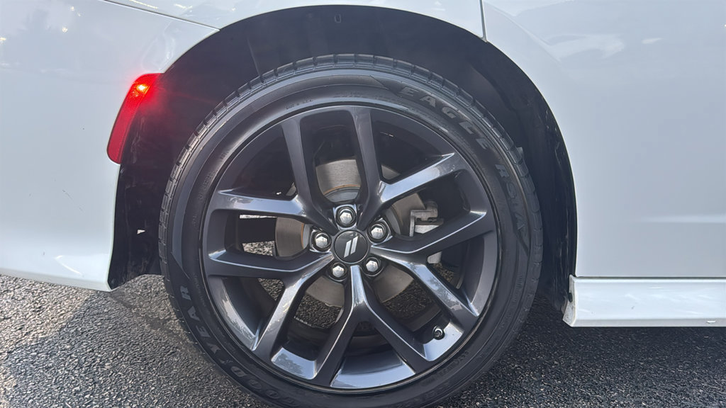 Used 2023 Dodge Charger R/T w/ Blacktop Package RWD image 8