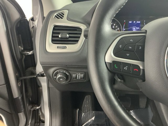 Used 2019 Jeep Compass Latitude AWD/4WD image 26