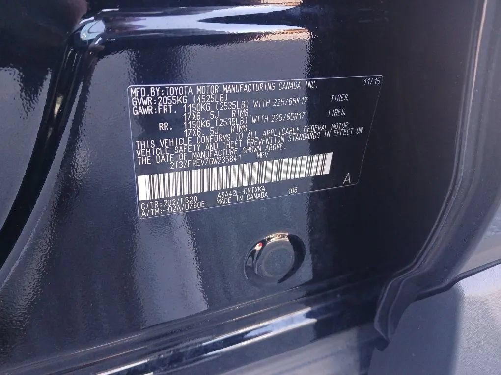 Used 2016 Toyota RAV4 LE FWD image 10