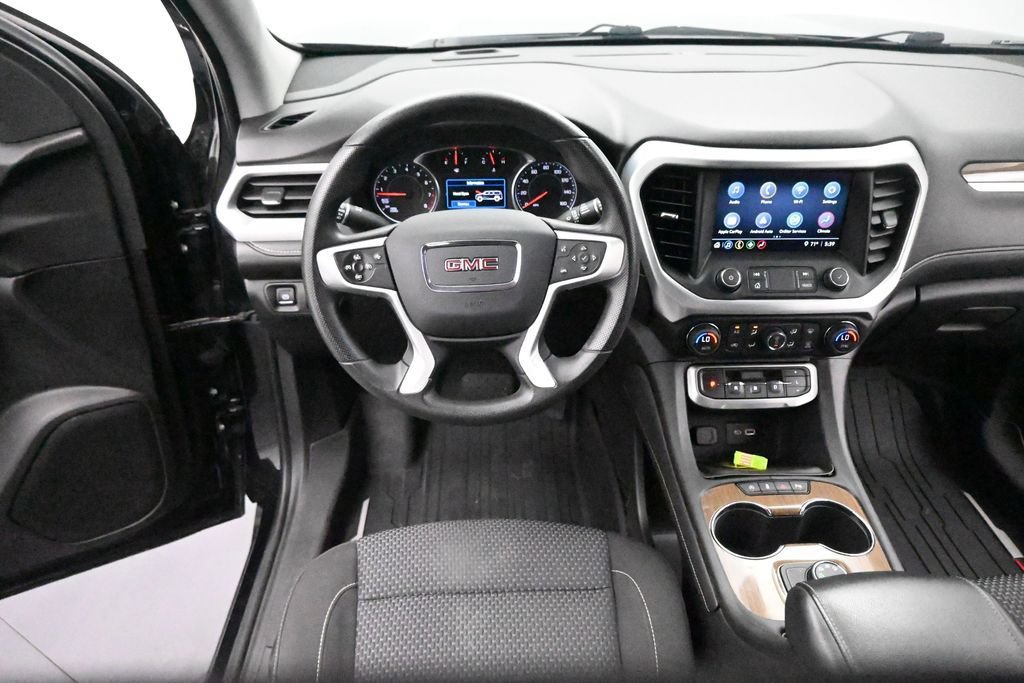 Used 2021 GMC Acadia SLE w/ LPO, Floor Liner Package AWD/4WD image 21
