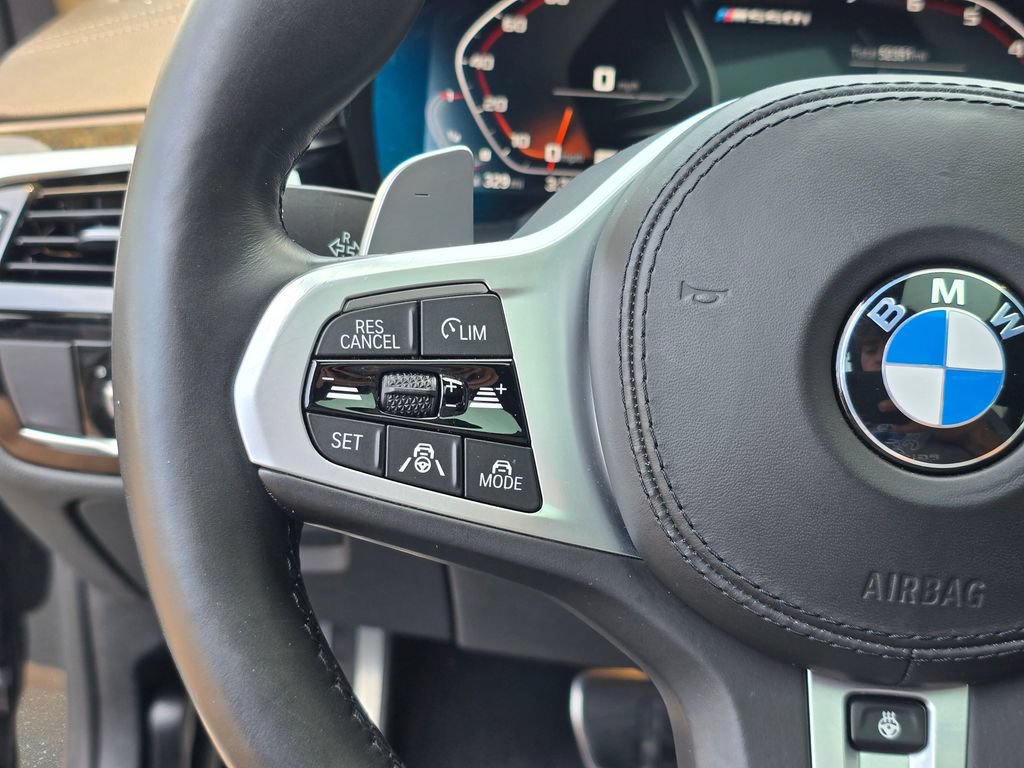 Used 2021 BMW M550i xDrive w/ Executive Package AWD/4WD image 20