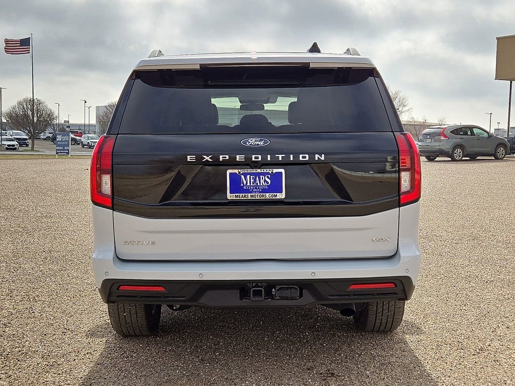 Used 2025 Ford Expedition Max Active image 4