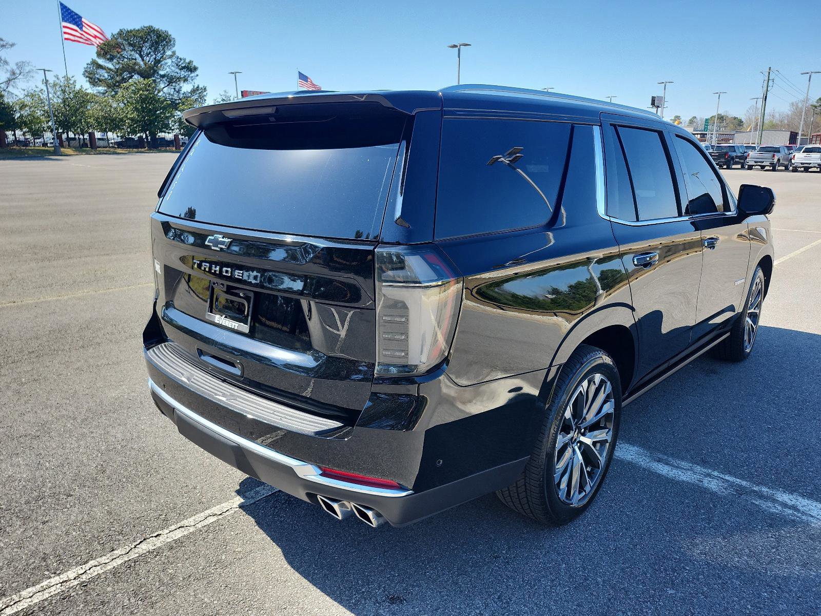 Certified 2025 Chevrolet Tahoe High Country image 3