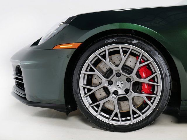 New 2026 Porsche 911 Carrera 4S image 31