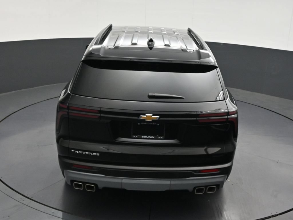 Used 2026 Chevrolet Traverse LT FWD image 24